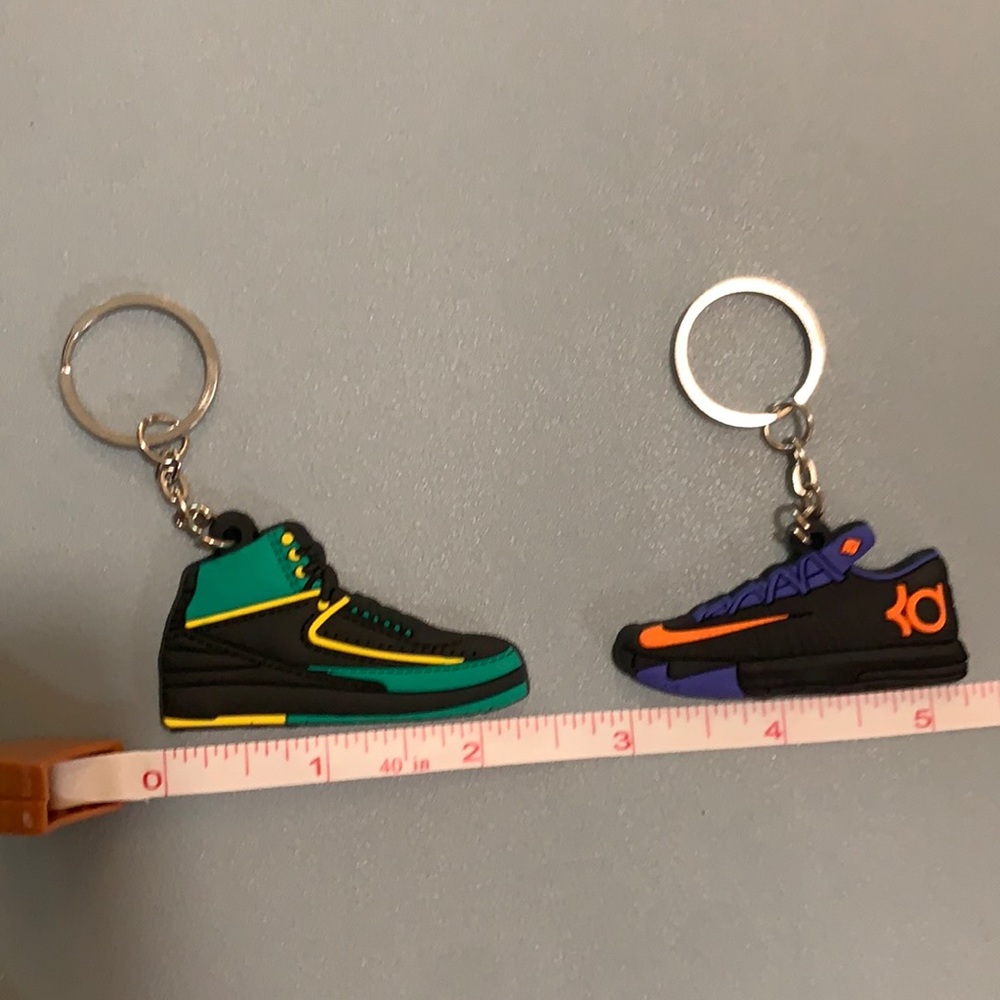 $23 for all 14 Jordan 2 & Durant sneaker key chain